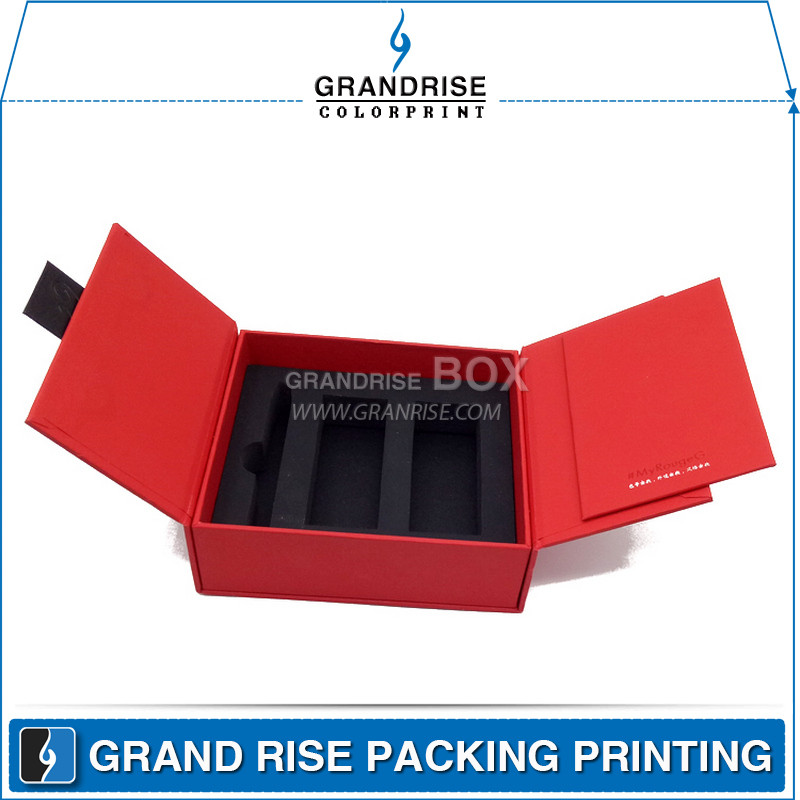 Red color packaging cardboard gift box with insert of double magnetic Open Door